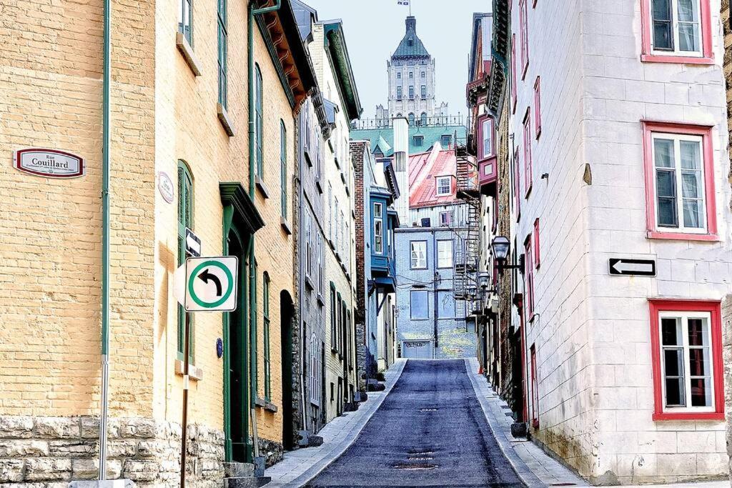 Generations Quebec Old City/ Parking/ Family Exteriör bild