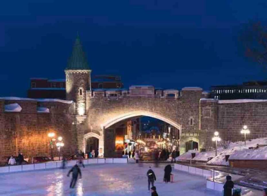 Generations Quebec Old City/ Parking/ Family Exteriör bild
